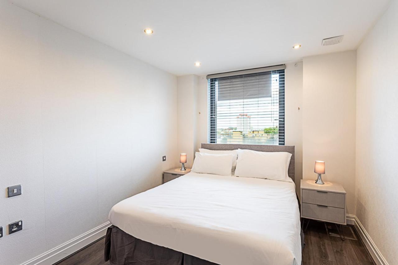 Convenient Urban Pad In Paddington Apartment Лондон Екстериор снимка